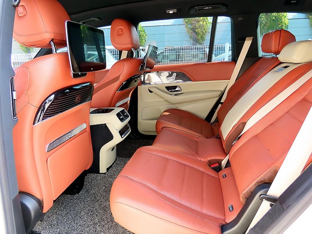 Mercedes Benz GLS Class - Vista 6