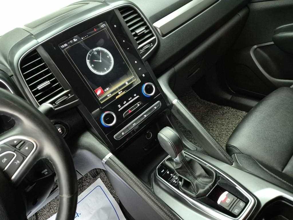 SAMSUNG QM6 - Vista 10