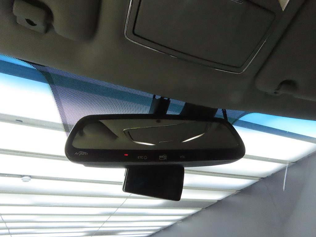 HYUNDAI Equus - Vista 12