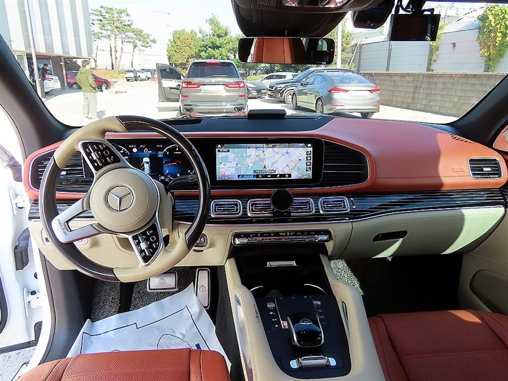 Mercedes Benz GLS Class - Vista 7