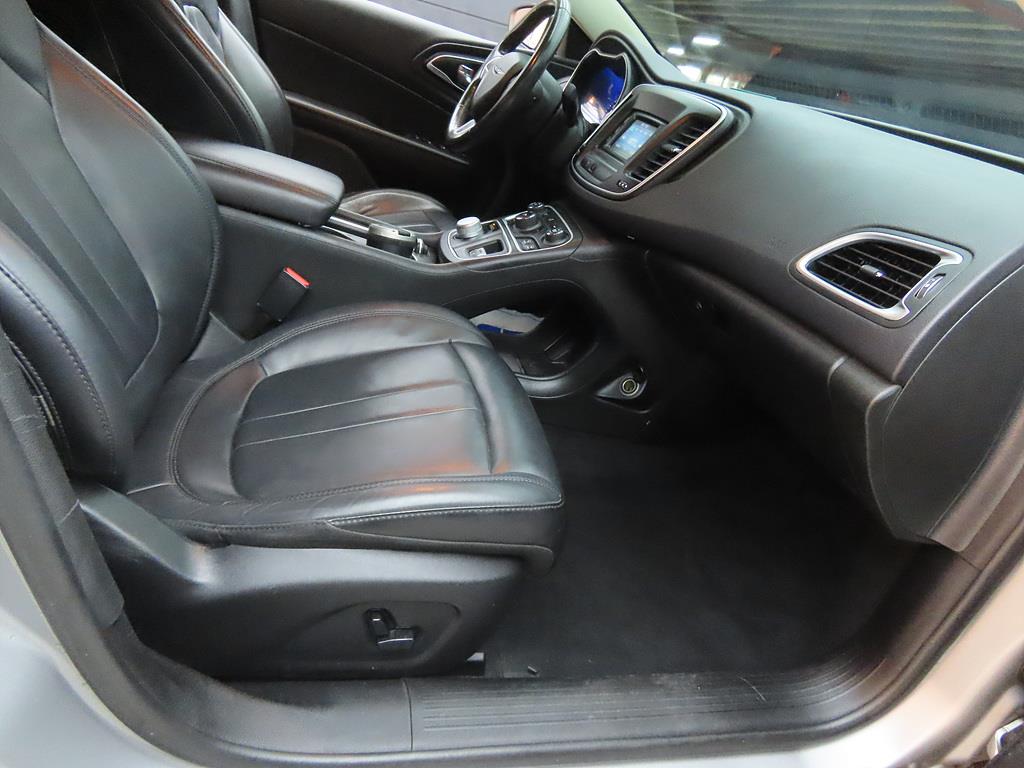 Chrysler 200 2015 Plateado - Importación desde Corea - HF Imports Iquique - Foto 16