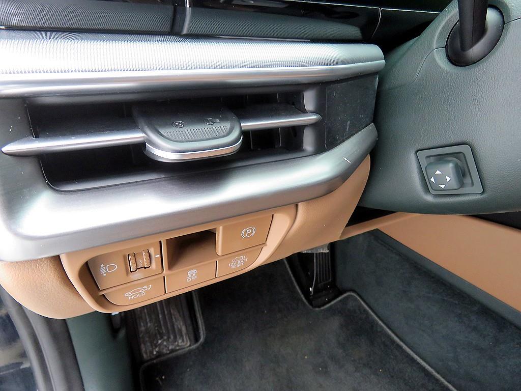 HYUNDAI Grandeur - Vista 9