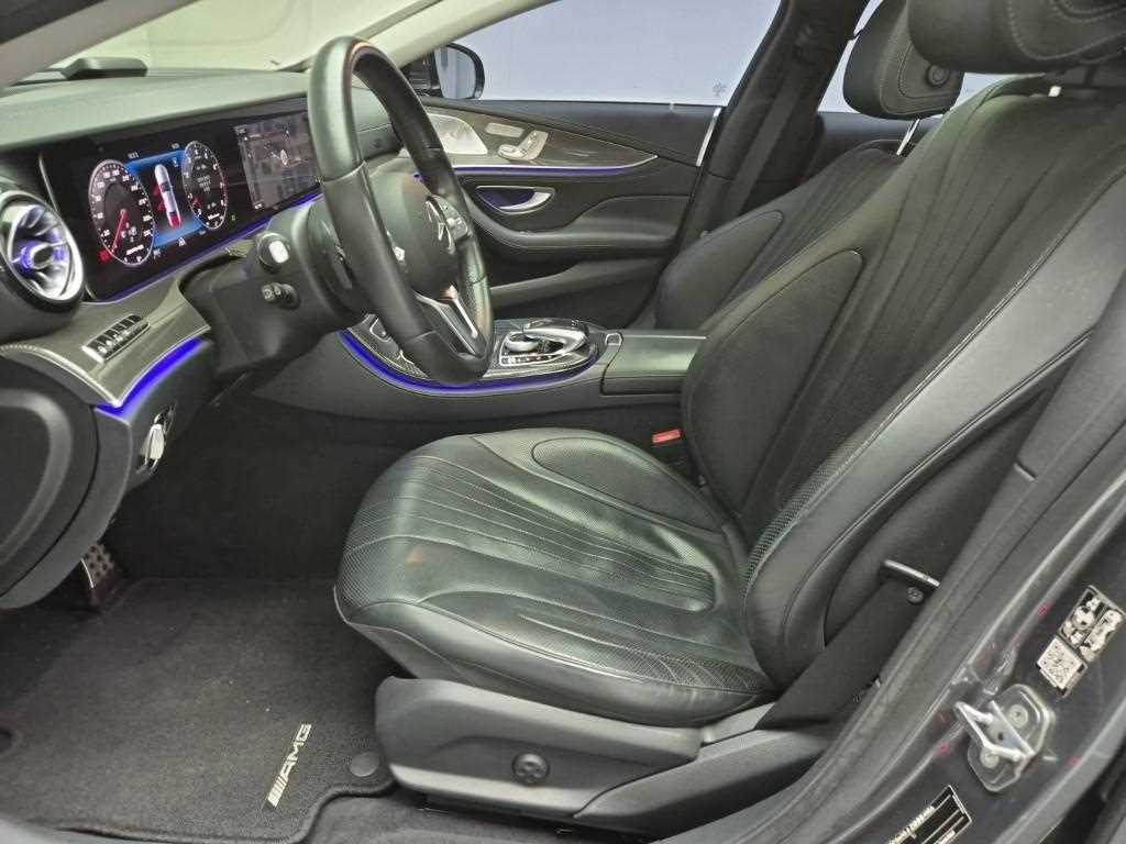 Mercedes Benz CLS Class - Vista 11