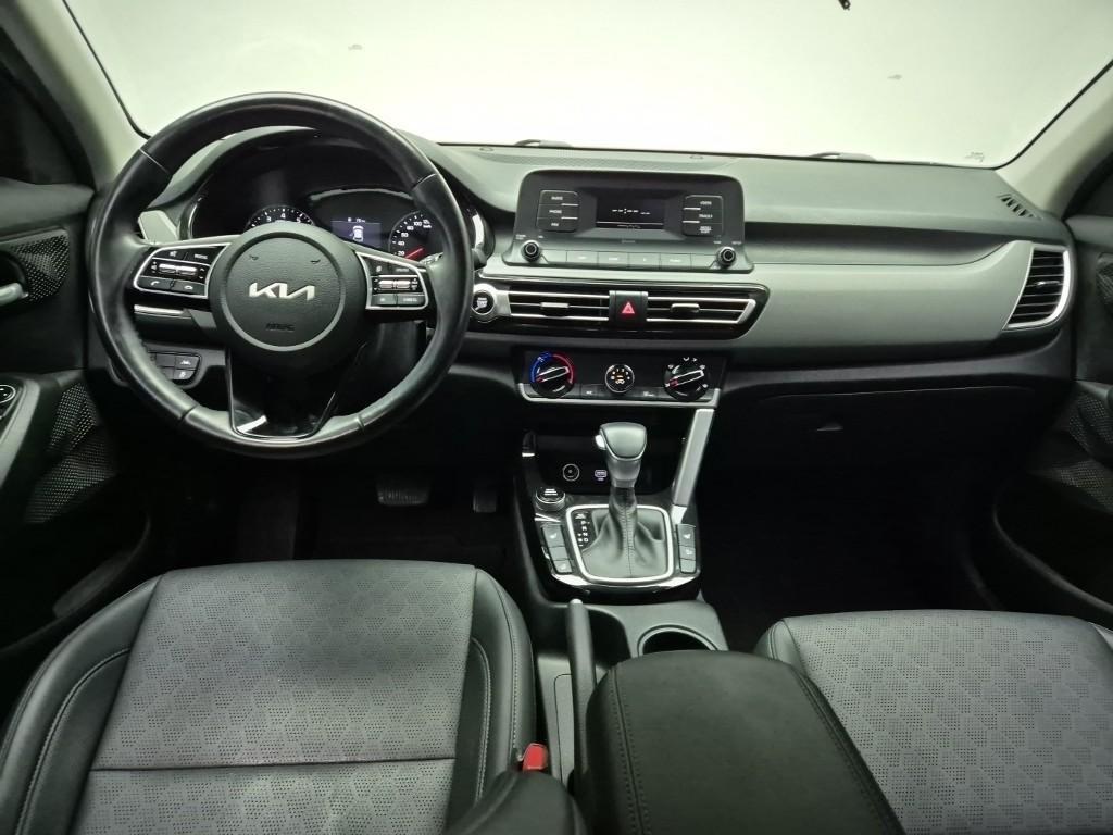 KIA Seltos - Vista 5