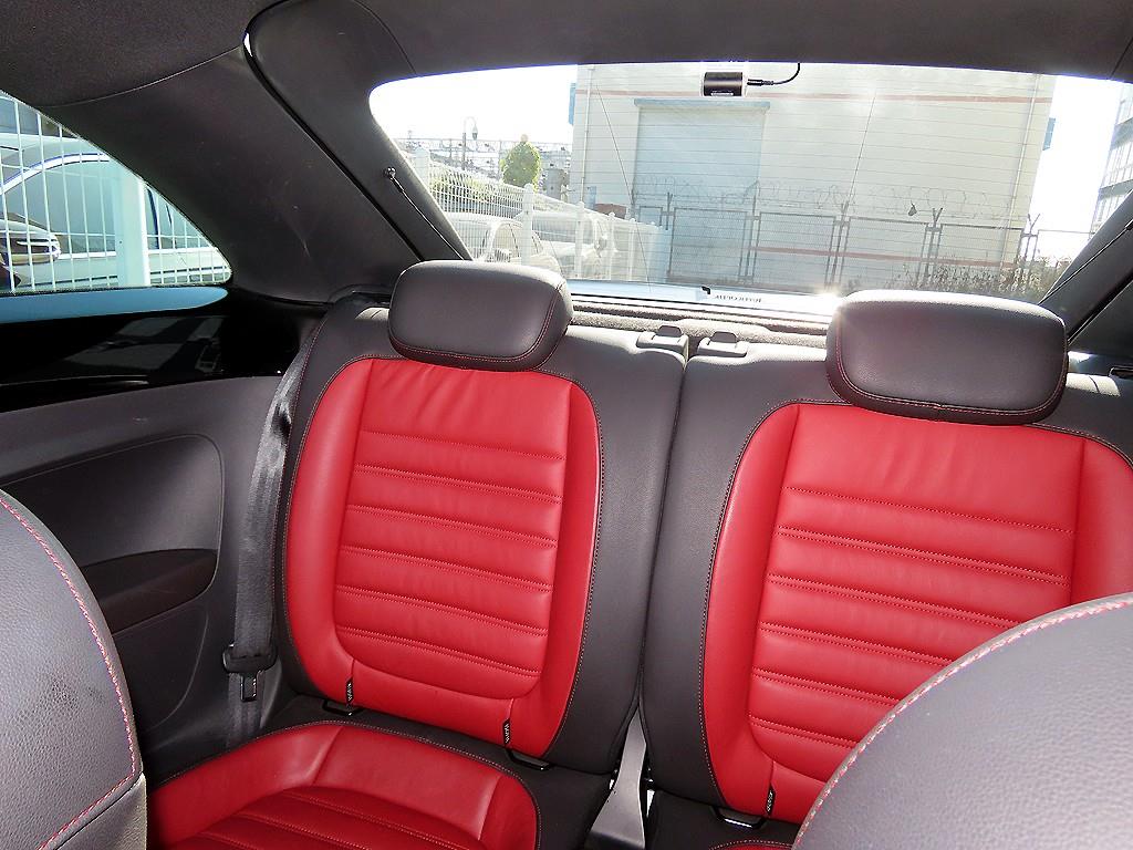 Volkswagen Beetle - Vista 6