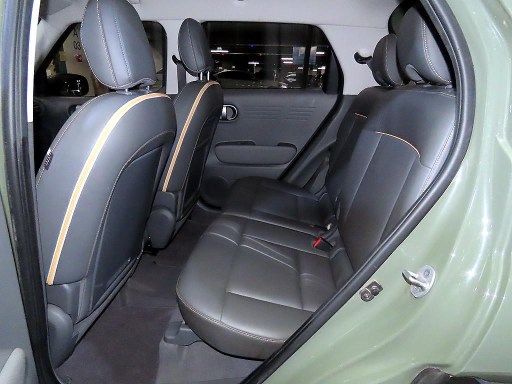 HYUNDAI Casper - Vista 7