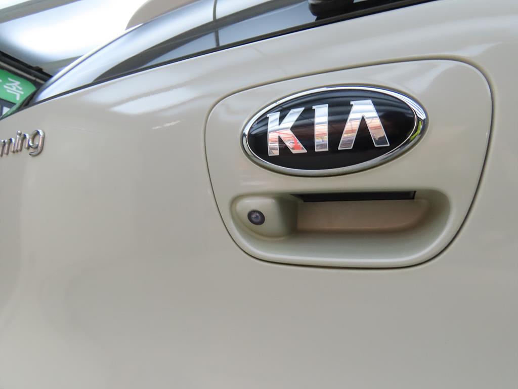 KIA Morning 2017 the color of pearl - Importación desde Corea - HF Imports Iquique - Foto 17