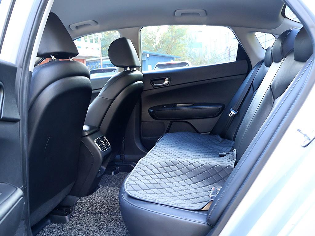 KIA K5 2018 Plateado - Importación desde Corea - HF Imports Iquique - Foto 13