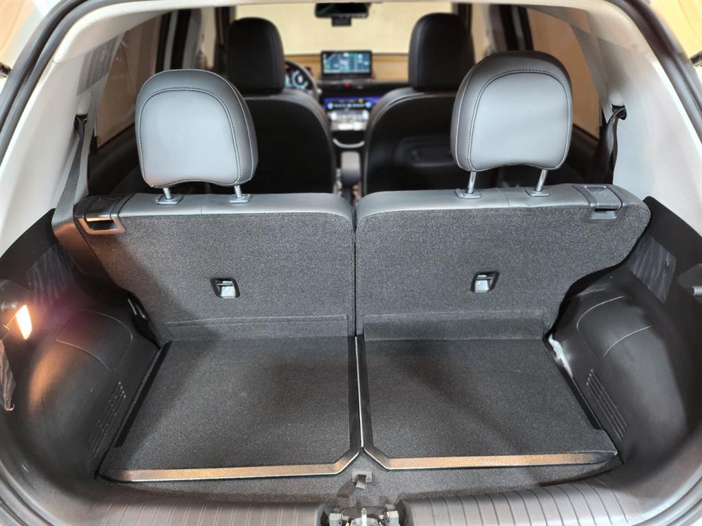 HYUNDAI Casper - Vista 5