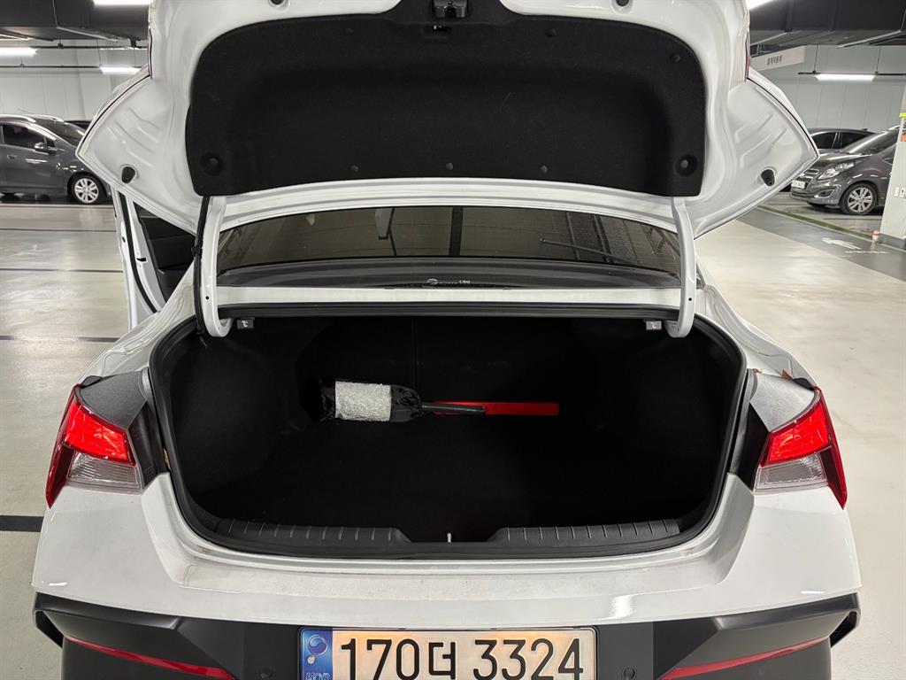 HYUNDAI Avante 2024 Blanco - Importación desde Corea - HF Imports Iquique - Foto 15