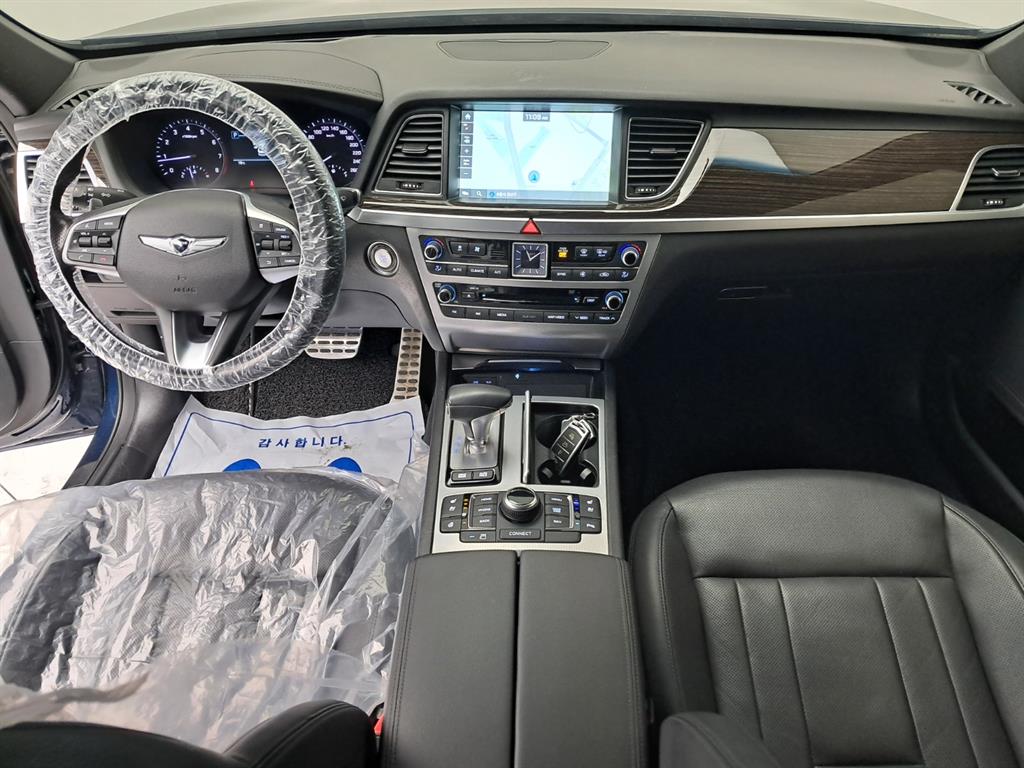 Genesis G80 - Vista 11