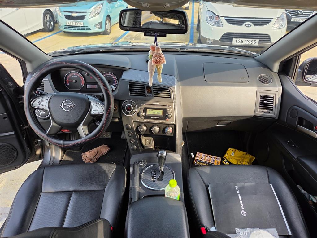 Ssangyong Korando - Vista 8