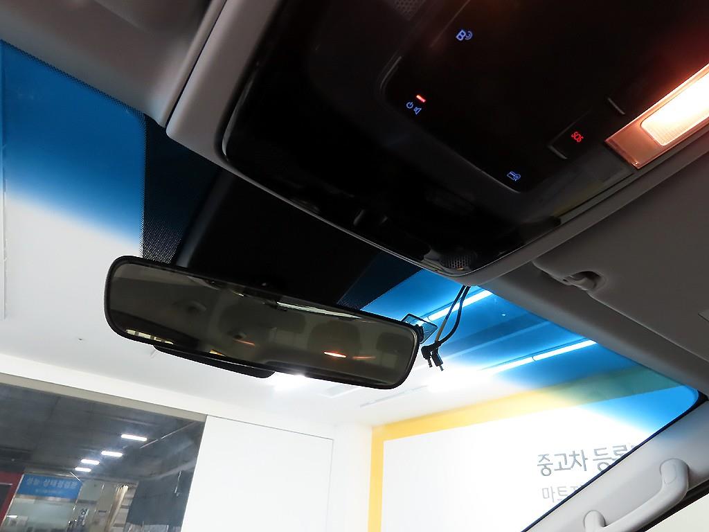 HYUNDAI Staria - Vista 11