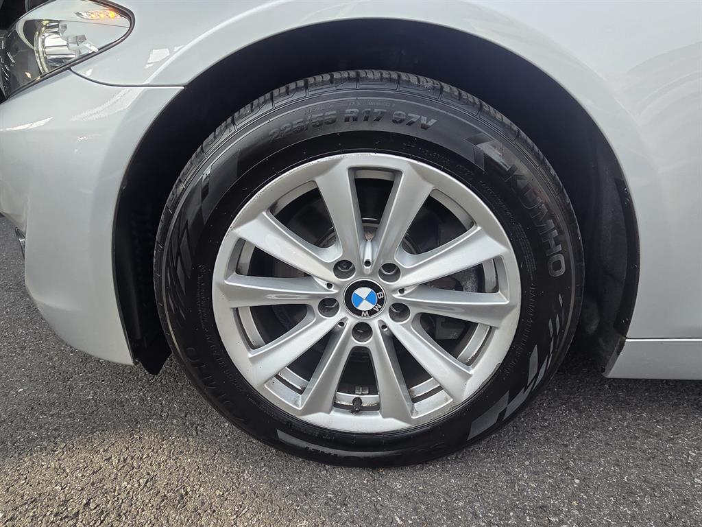 BMW 5 Series - Vista 6