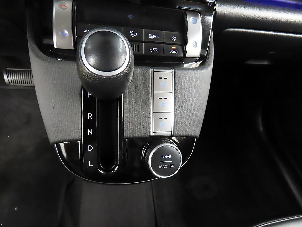 HYUNDAI Casper - Vista 10