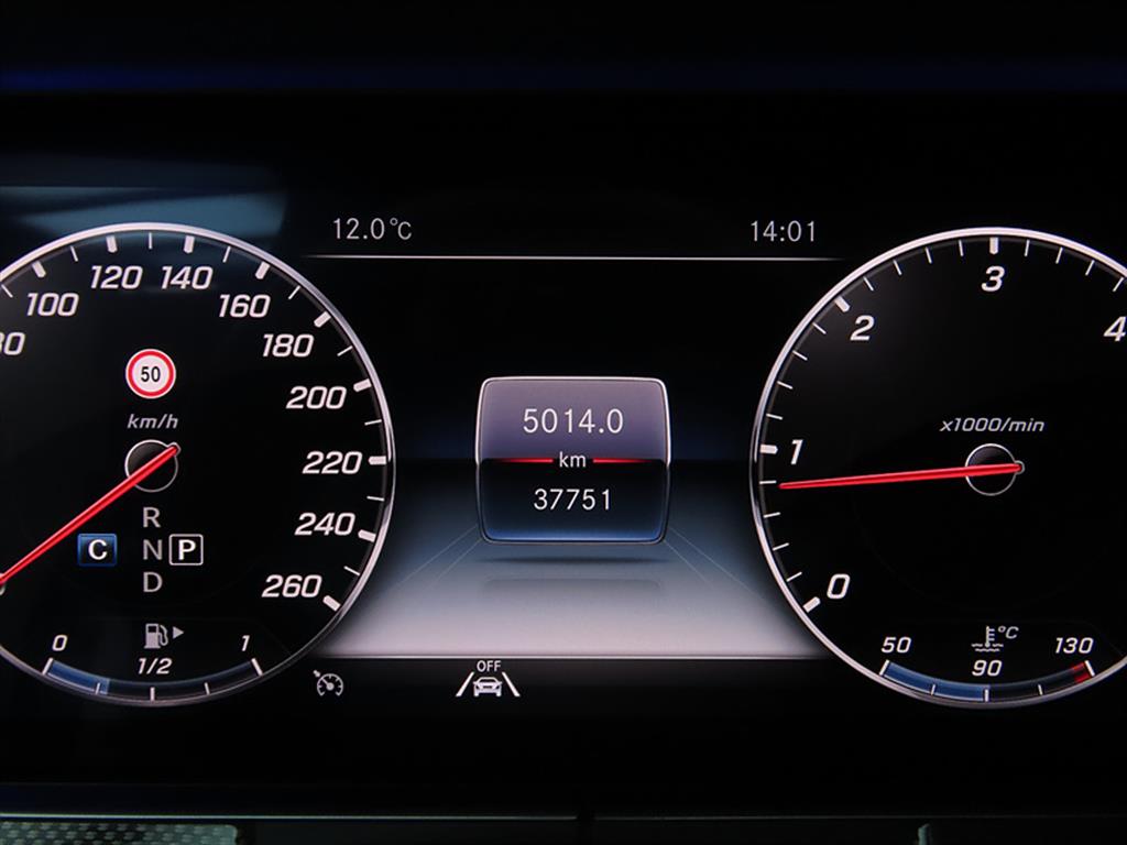 Mercedes Benz CLS Class - Vista 9