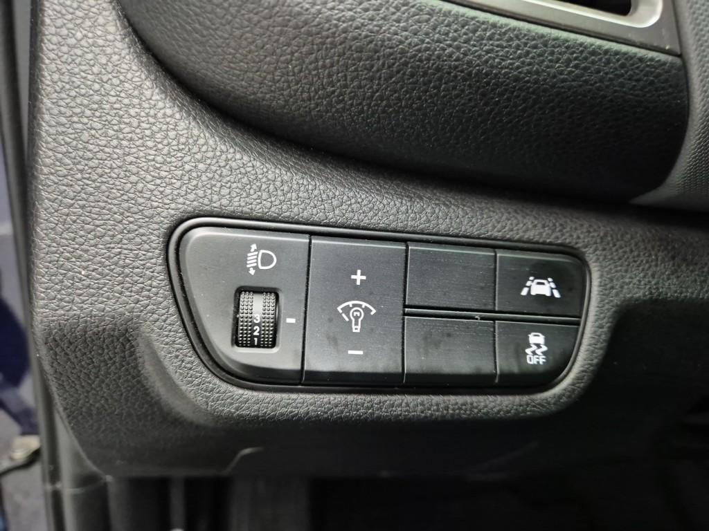 KIA Seltos - Vista 10