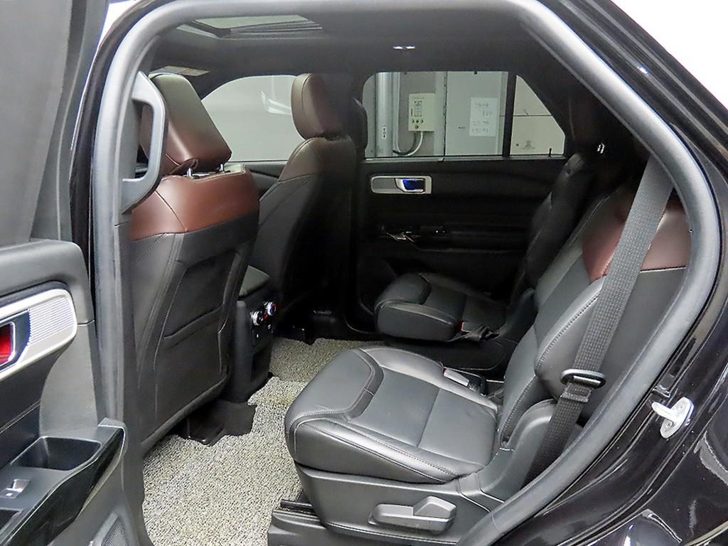 Ford Explorer - Vista 6