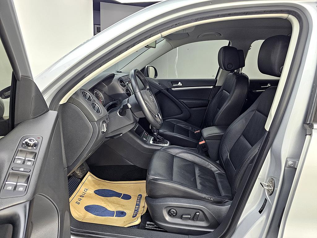 Volkswagen Tiguan - Vista 7