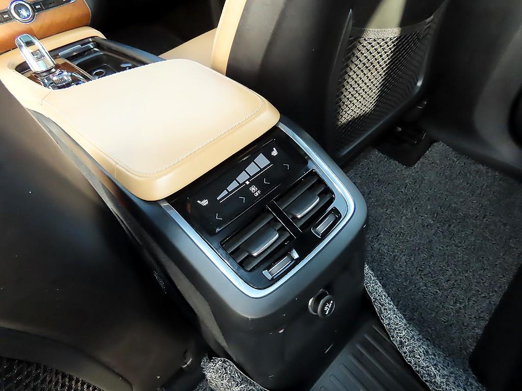 Volvo XC90 2017 Negro - Importación desde Corea - HF Imports Iquique - Foto 16