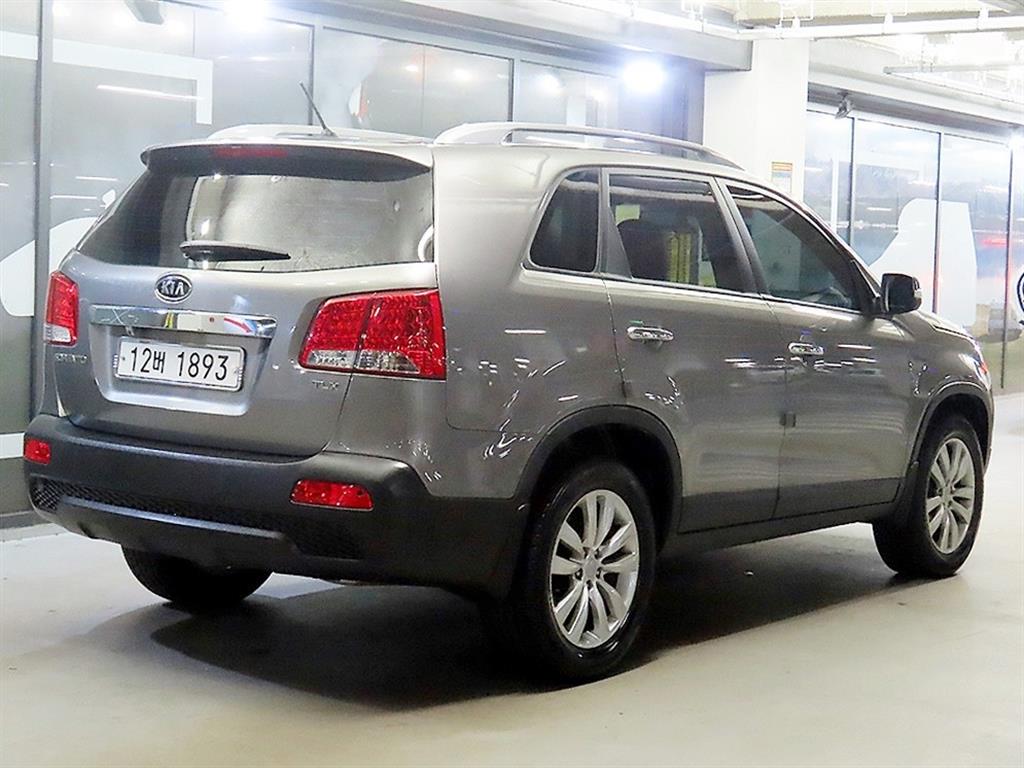 KIA Sorento - Vista 4