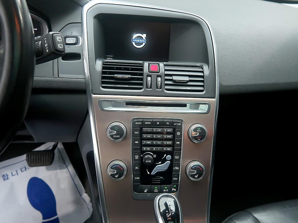 Volvo XC60 2017 Negro - Importación desde Corea - HF Imports Iquique - Foto 9