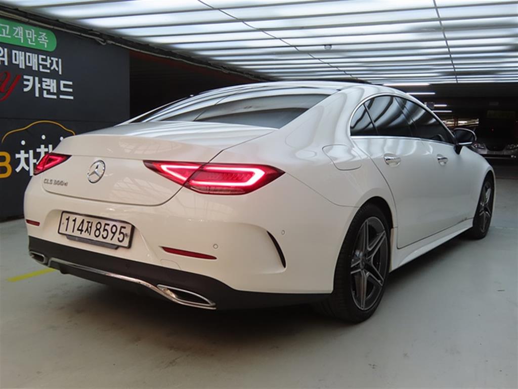 Mercedes Benz CLS Class - Vista 4