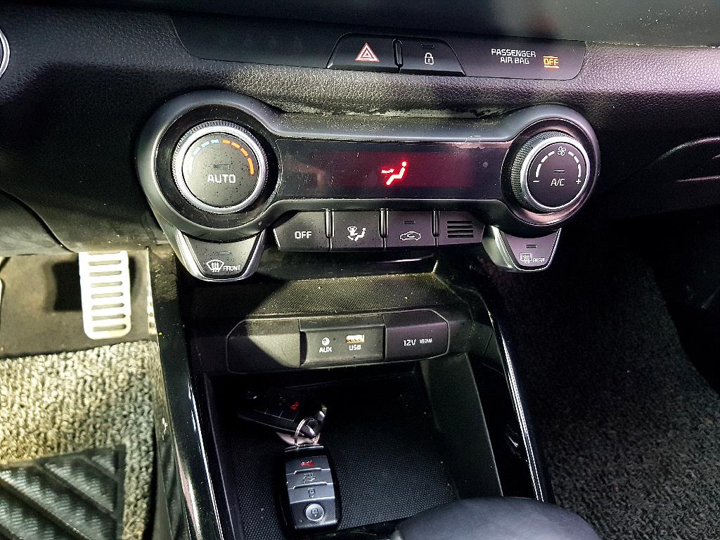 KIA Stonic 2018 Gris - Importación desde Corea - HF Imports Iquique - Foto 13