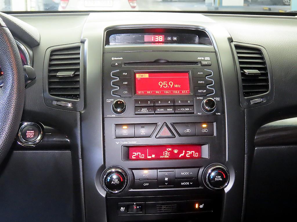 KIA Sorento - Vista 11