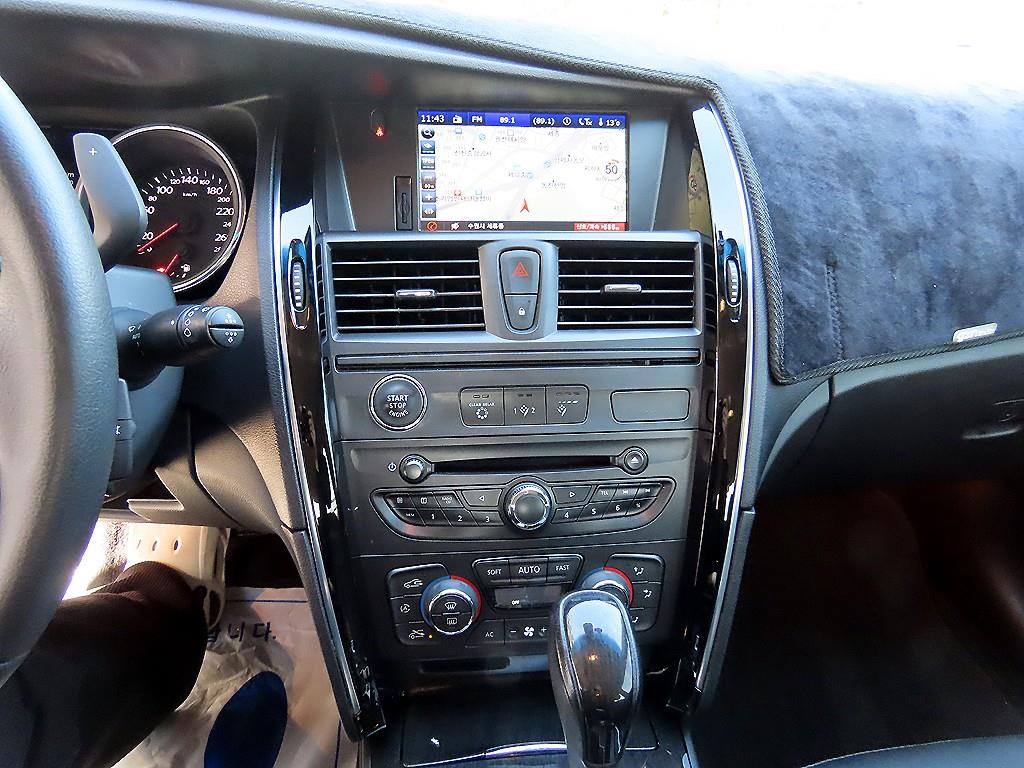 SAMSUNG SM7 2012 Negro - Importación desde Corea - HF Imports Iquique - Foto 13