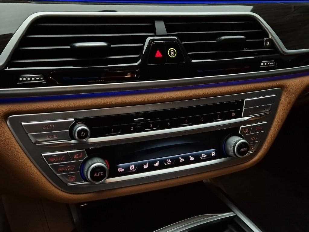 BMW 7 Series 2021 Negro - Importación desde Corea - HF Imports Iquique - Foto 18