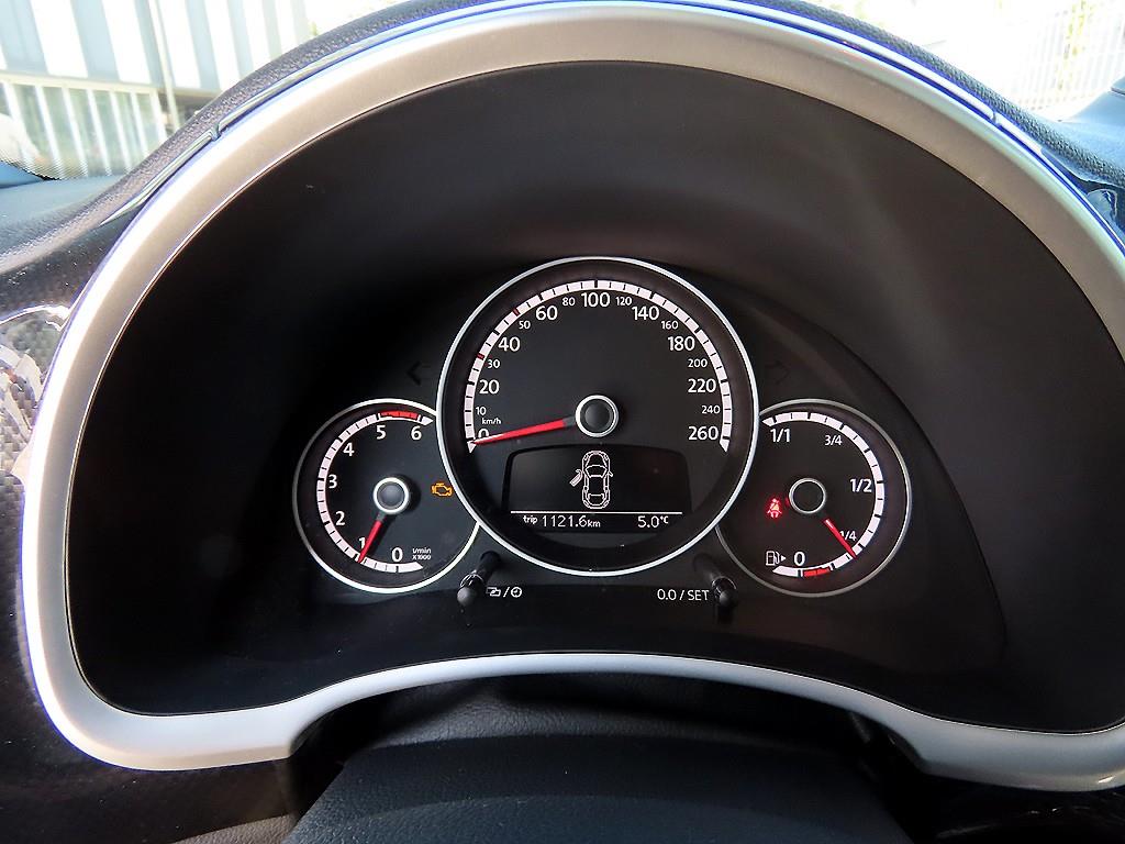 Volkswagen Beetle - Vista 9