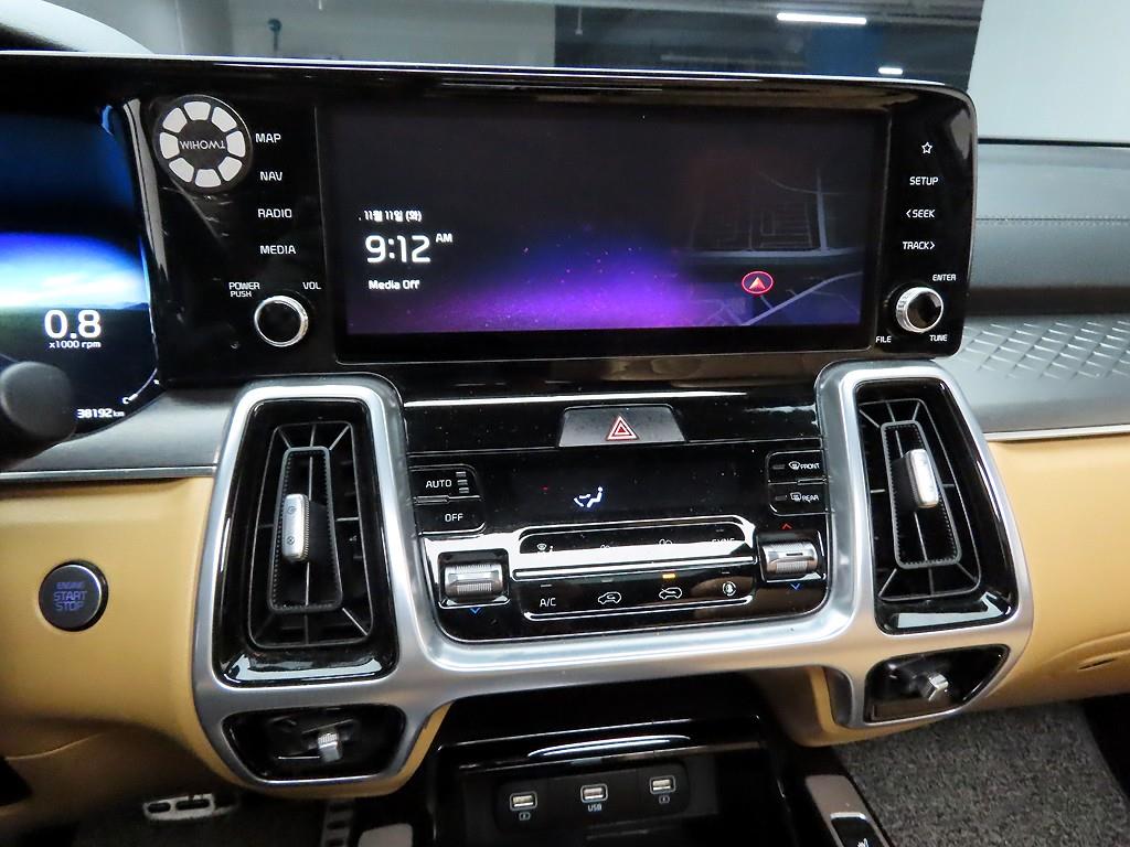 KIA Sorento - Vista 9