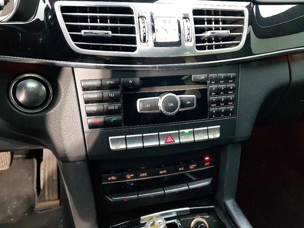 Mercedes Benz E class - Vista 10