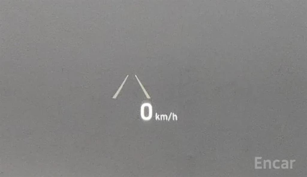 Genesis G80 - Vista 9