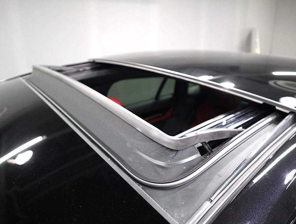 Porsche Panamera 2024 Negro - Importación desde Corea - HF Imports Iquique - Foto 16