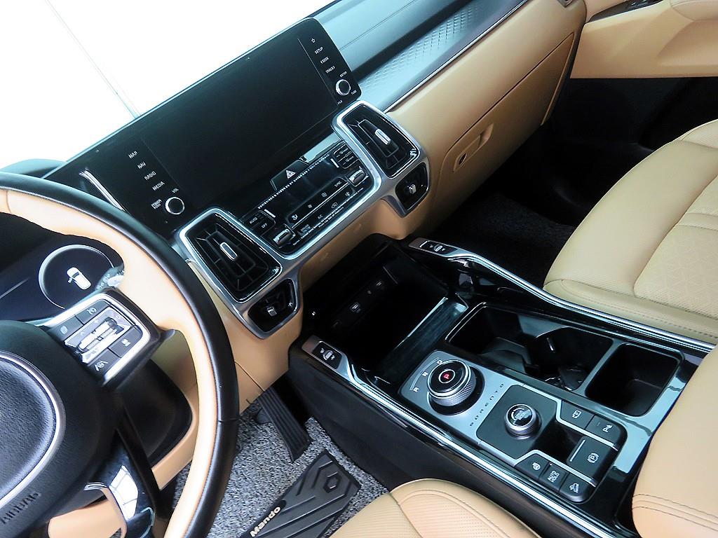 KIA Sorento - Vista 11