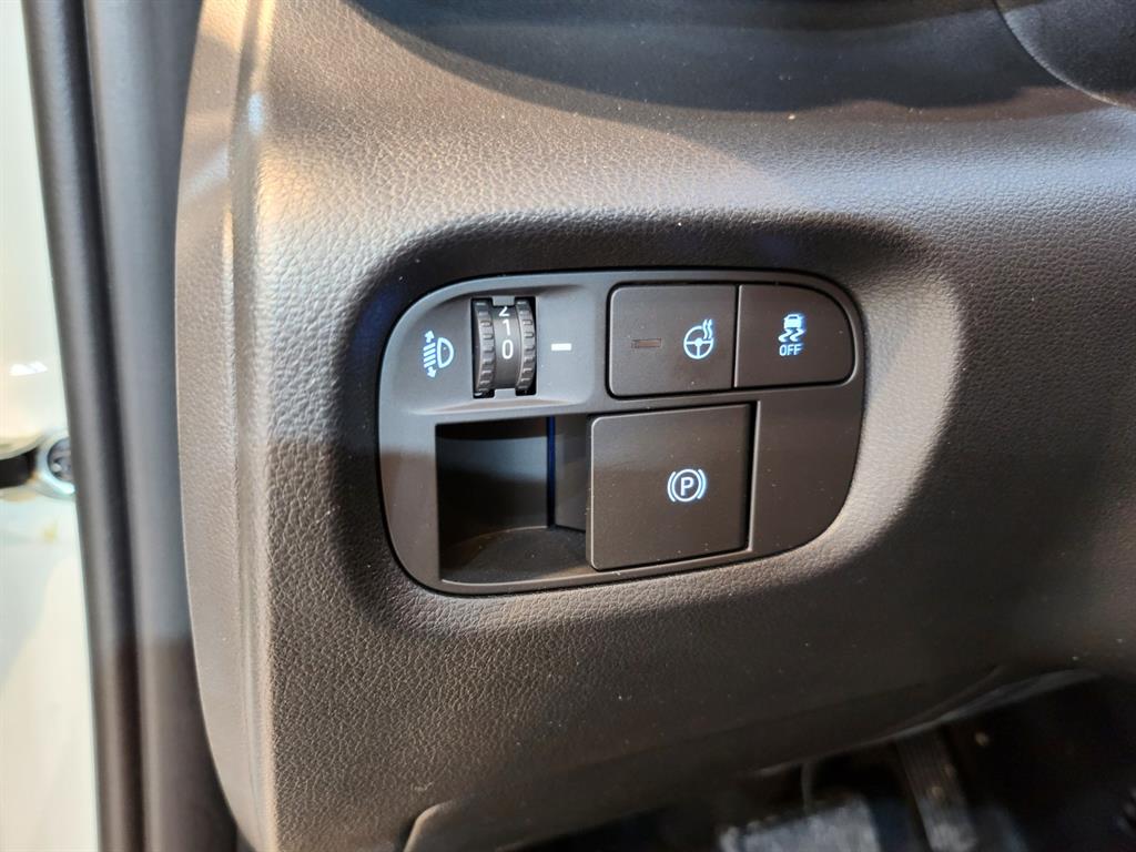 HYUNDAI Casper - Vista 11