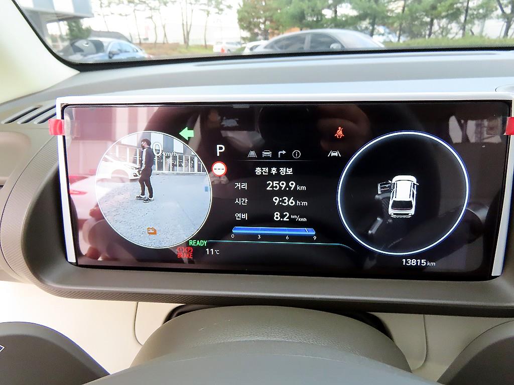 HYUNDAI Casper - Vista 10