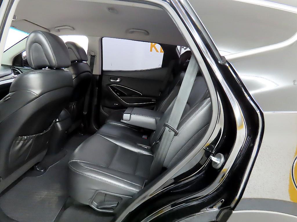 HYUNDAI Santa Fe - Vista 6