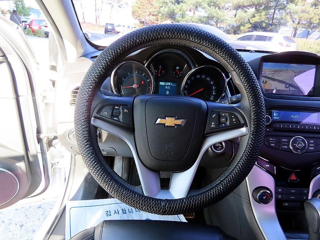 Chevrolet Cruise - Vista 8