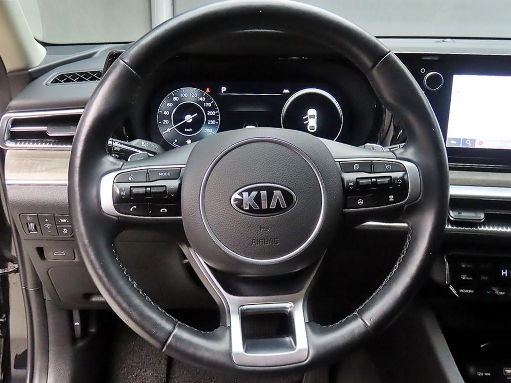 KIA K5 - Vista 9