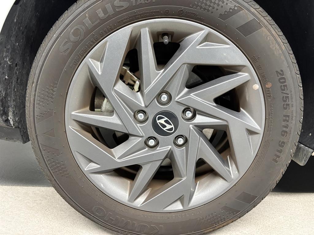 HYUNDAI Avante 2024 Blanco - Importación desde Corea - HF Imports Iquique - Foto 16