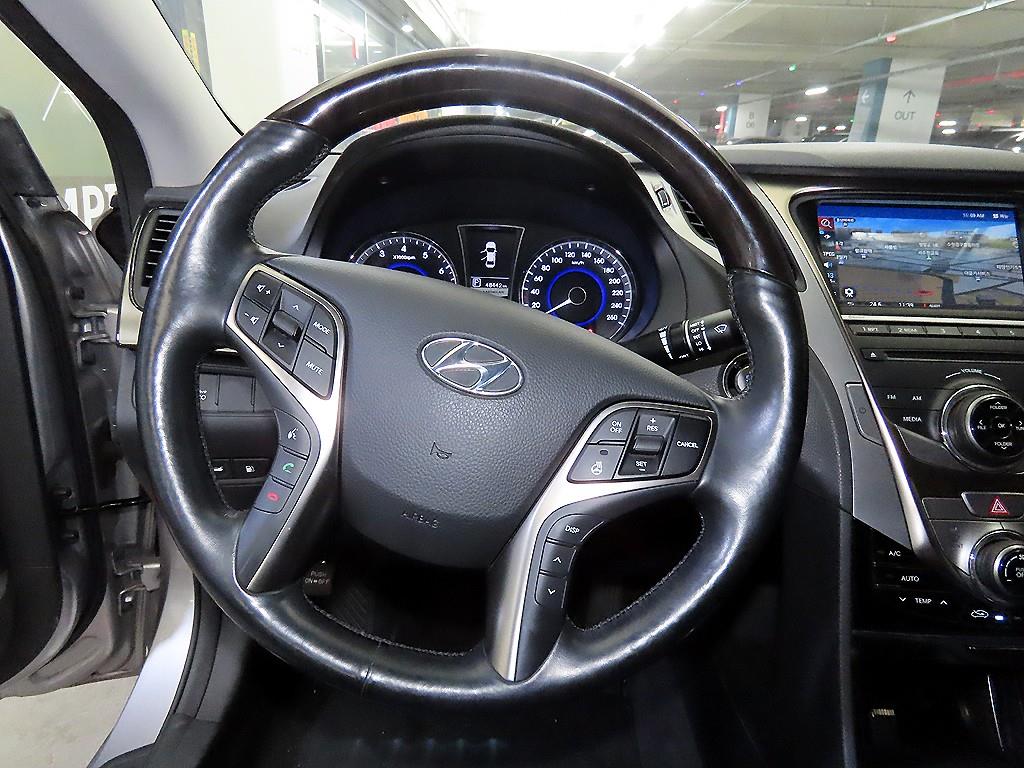 HYUNDAI Grandeur - Vista 8