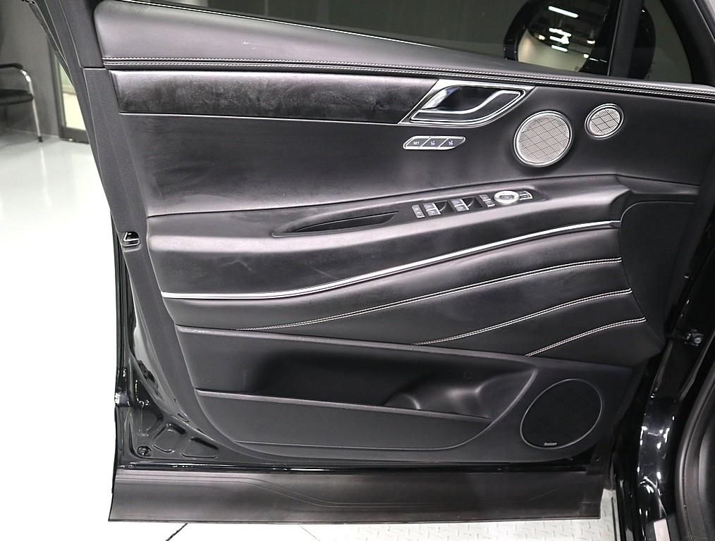 Genesis GV80 2022 Negro - Importación desde Corea - HF Imports Iquique - Foto 15