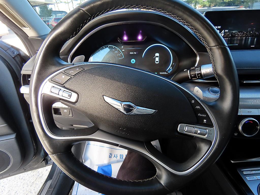 Genesis G80 - Vista 8