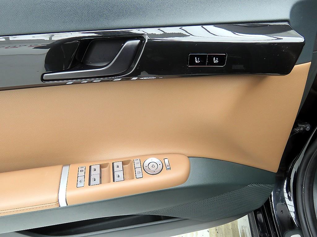 HYUNDAI Grandeur - Vista 8