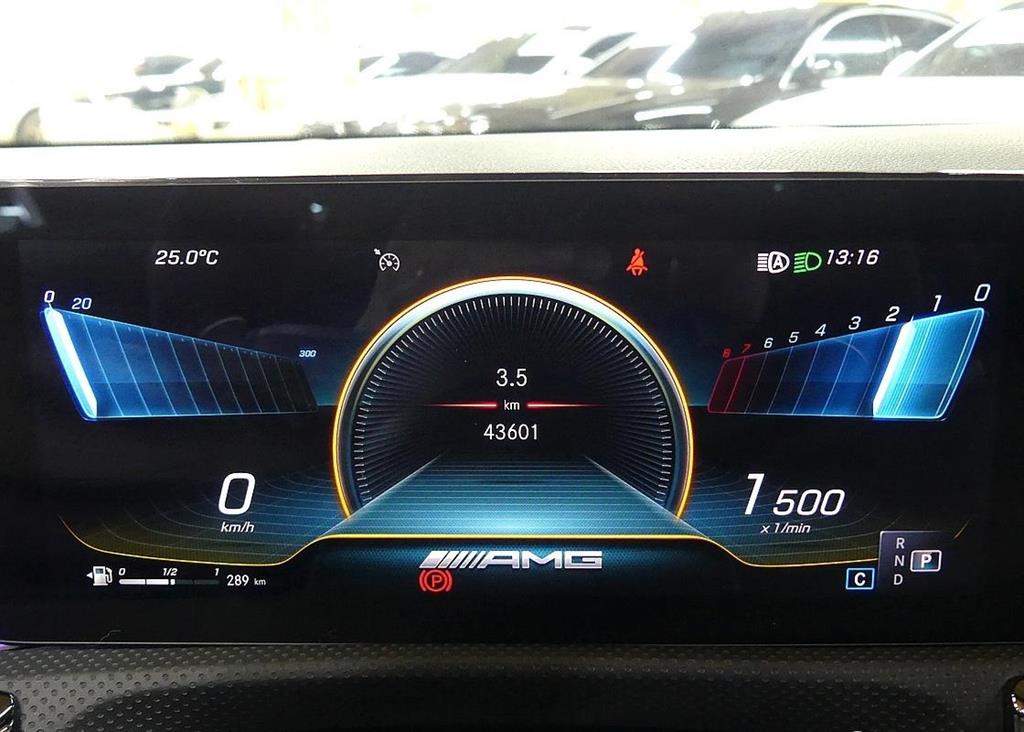 Mercedes Benz CLA Class - Vista 6