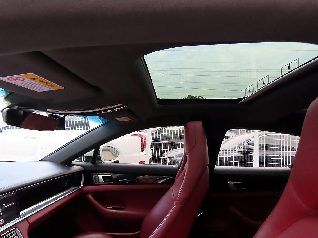 Porsche Panamera 2018 Blanco - Importación desde Corea - HF Imports Iquique - Foto 16