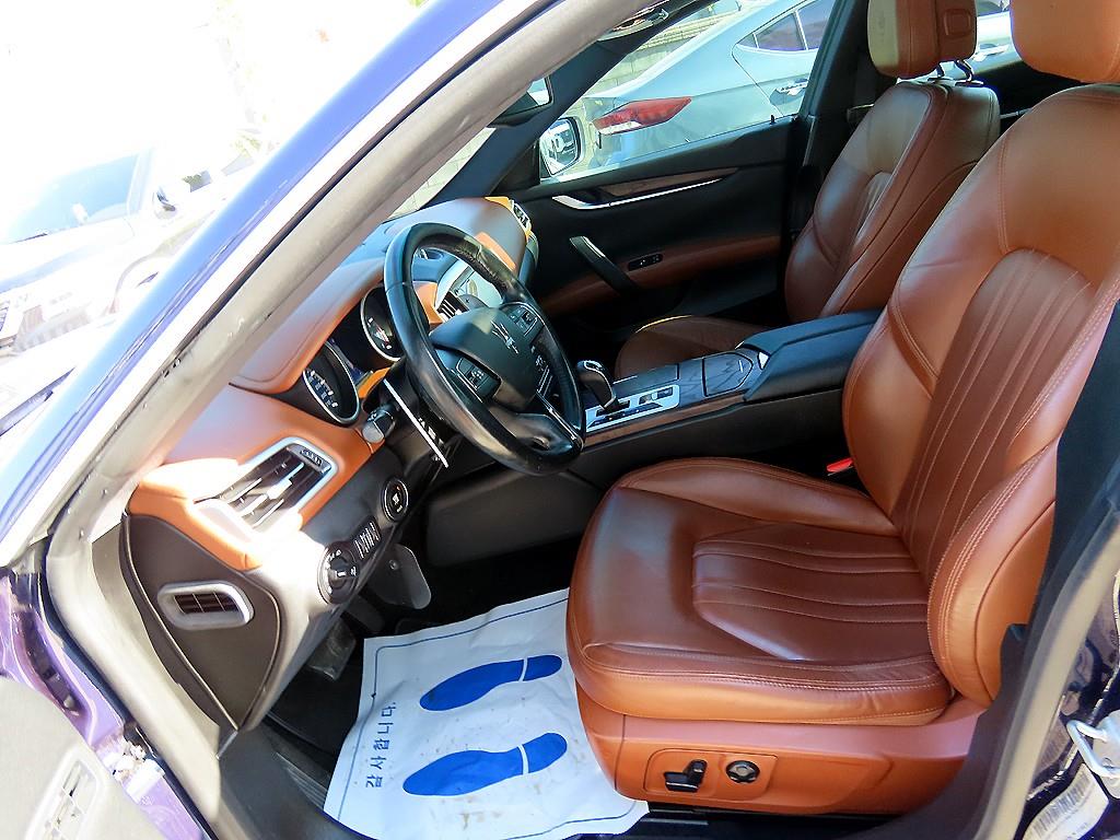 Maserati Ghibli - Vista 5